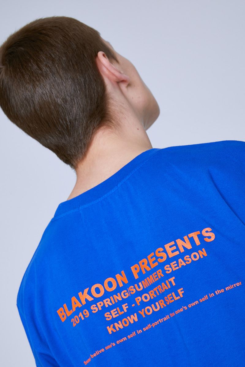 LETTERING T-SHIRTS (BLUE)